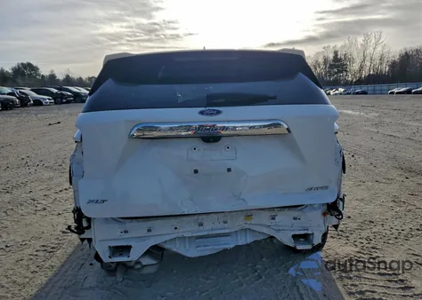 2022 Ford Explorer Xlt z USA, uszkodzony, nr VIN 1FMSK8DH4NGA34163